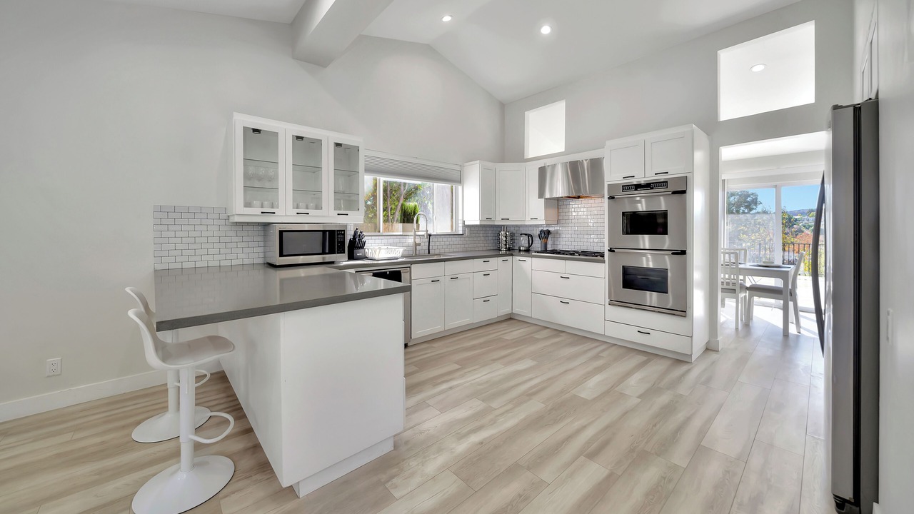 Photo of Kitchen in Woodland Hills