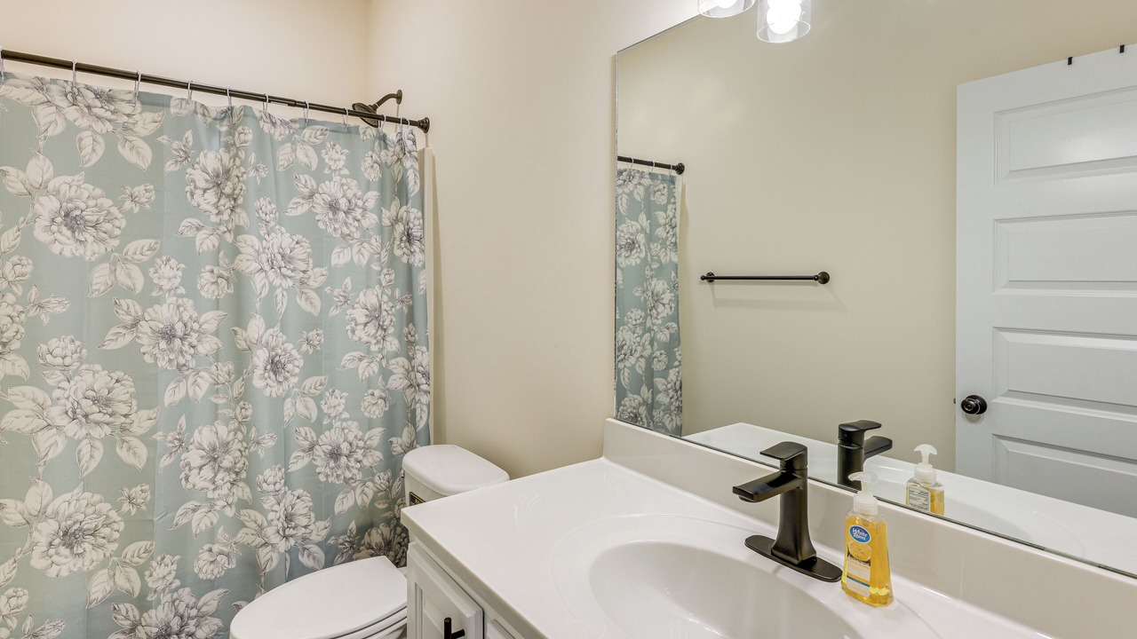 Photo of Bathroom in Troy