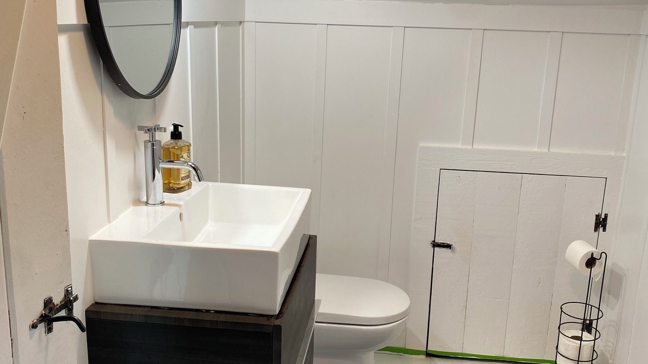 Photo of Bathroom in Scotts Corners
