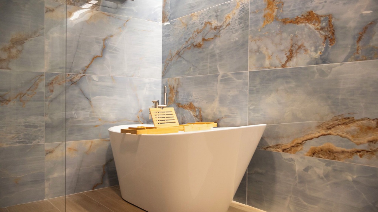 Photo of Bathroom in Lansing