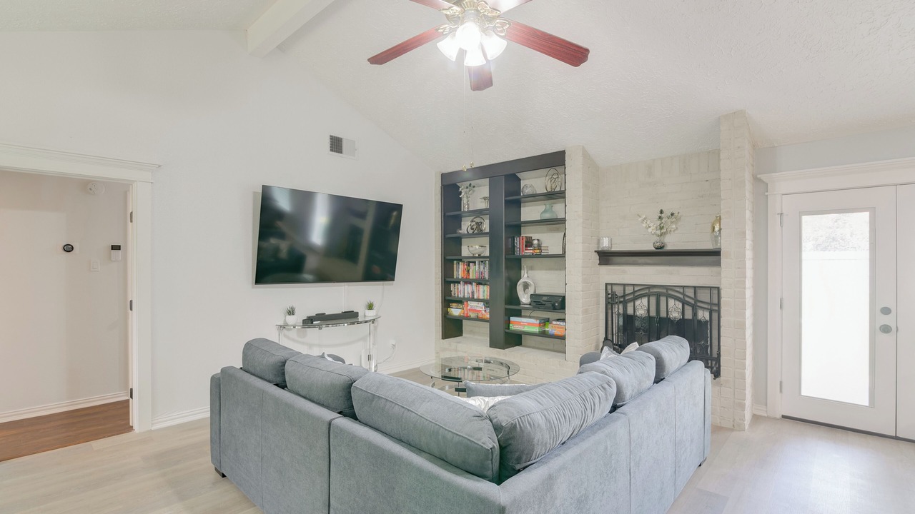 Photo of Livingroom in Barker