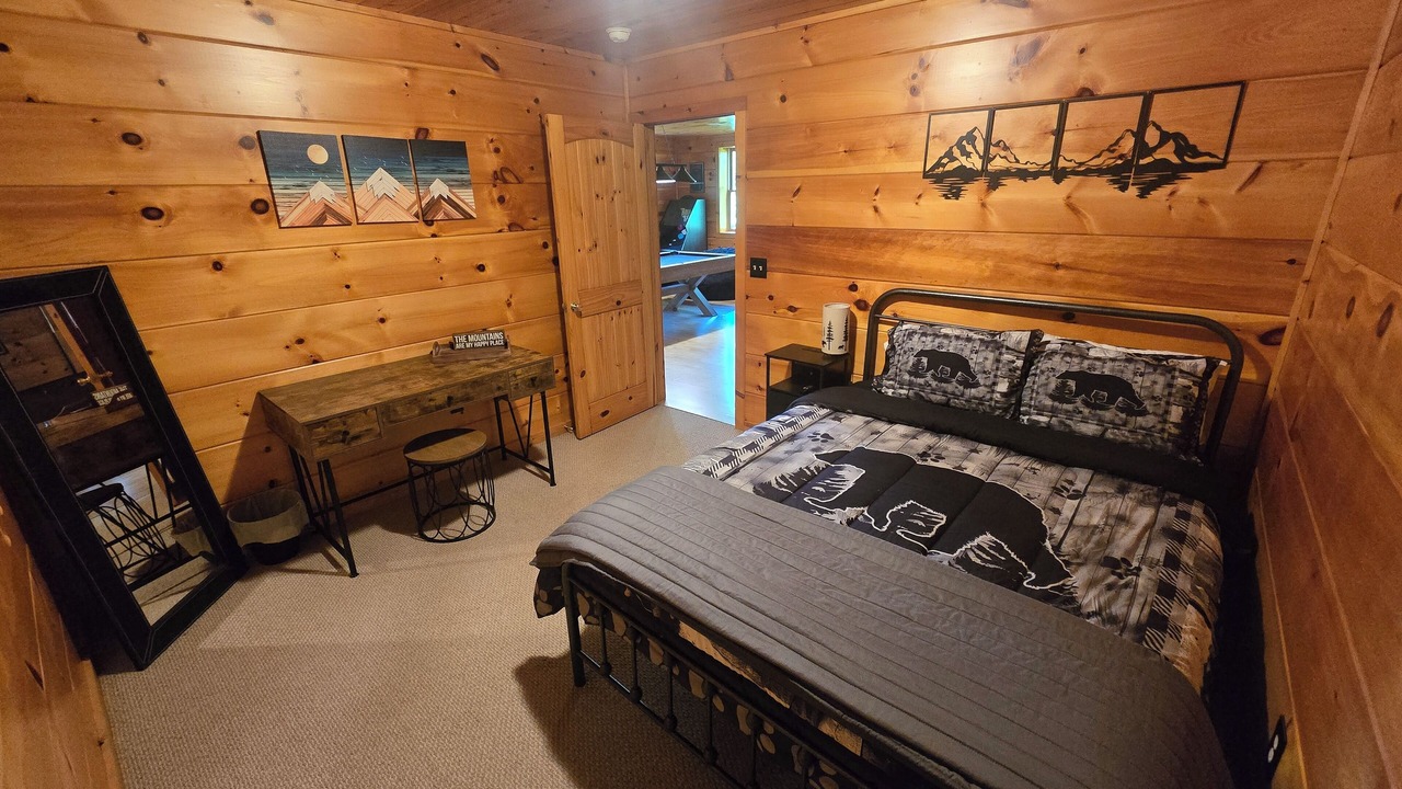 Photo of Bedroom in Ashe County