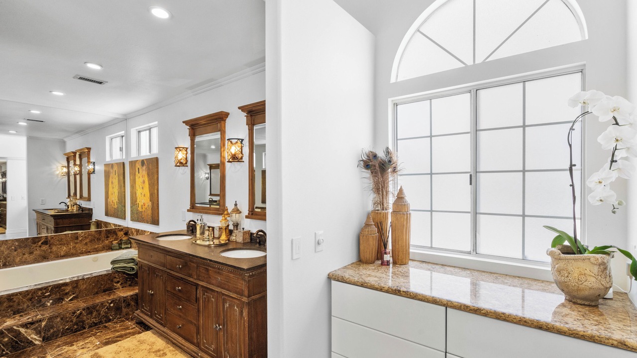 Photo of Bathroom in Huntington Beach