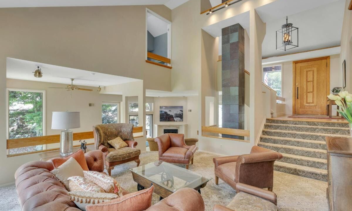 Photo of Livingroom in Boonton
