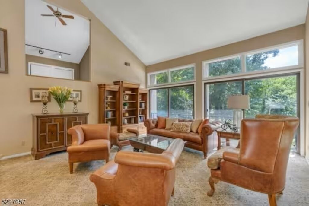 Photo of Livingroom in Boonton