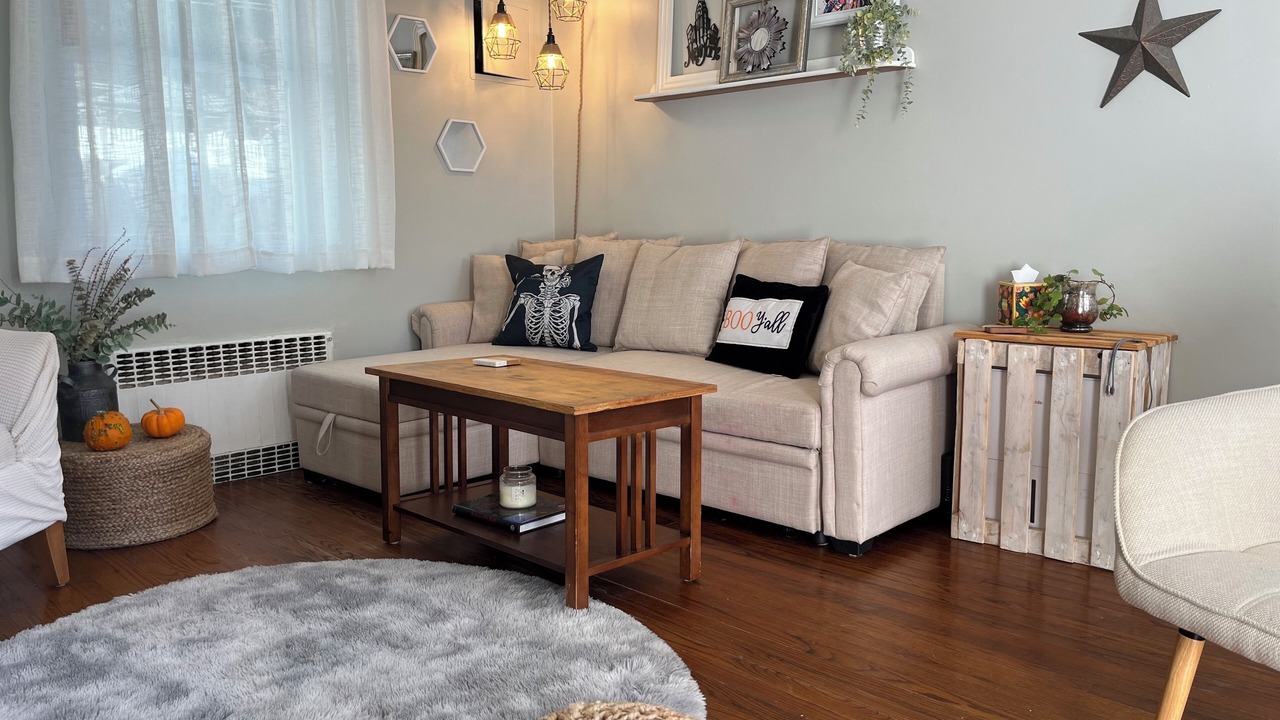 Photo of Livingroom in Southeast Yonkers