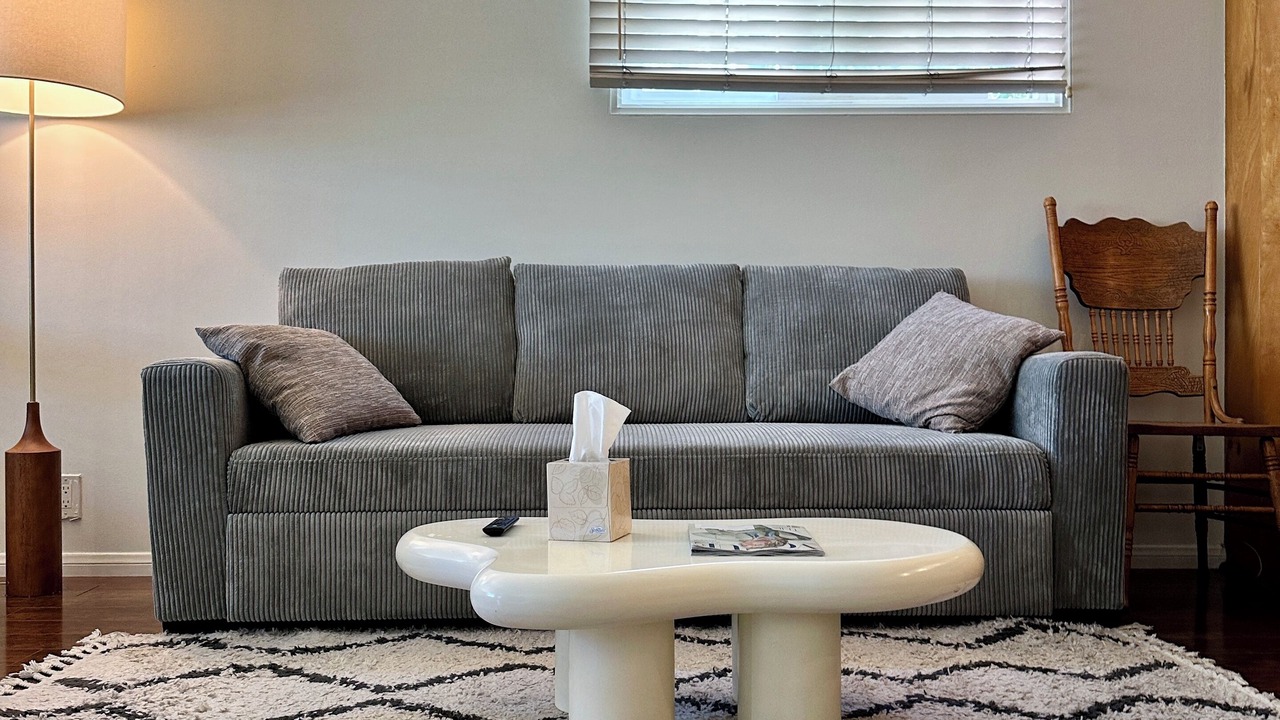 Photo of Livingroom in Silver Lake