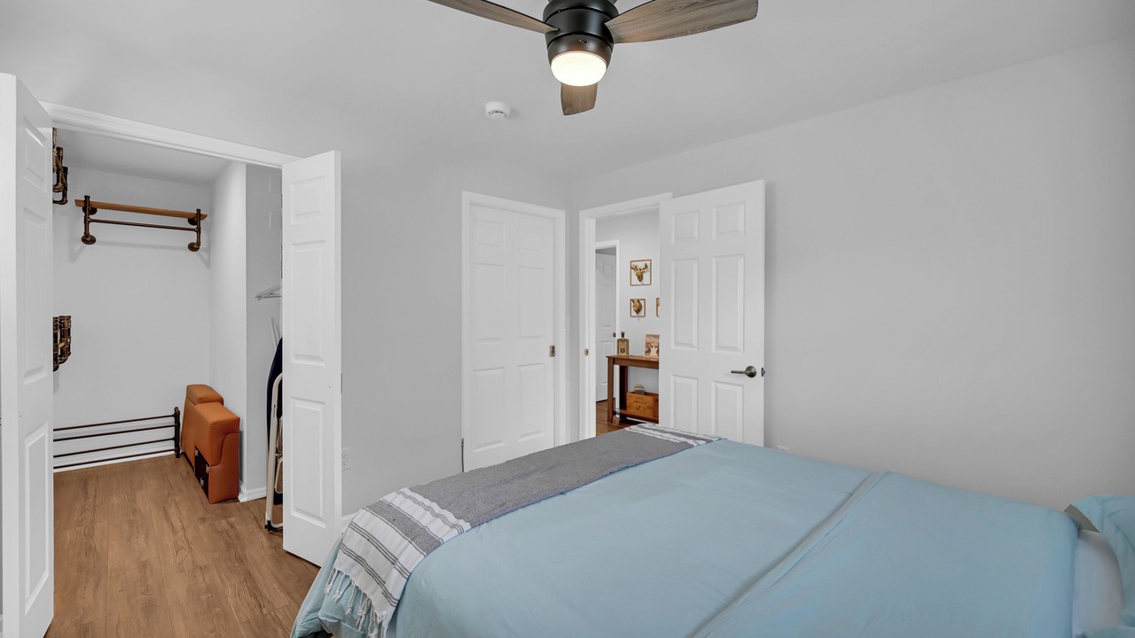 Photo of Bedroom in Hewitt