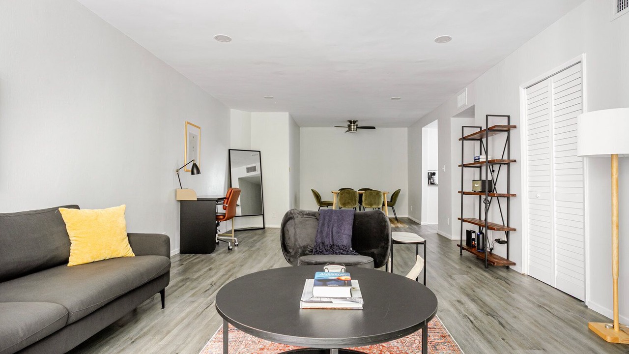 Photo of Livingroom in Westwood