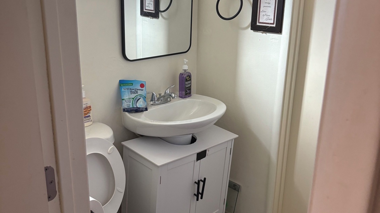 Photo of Bathroom in King City
