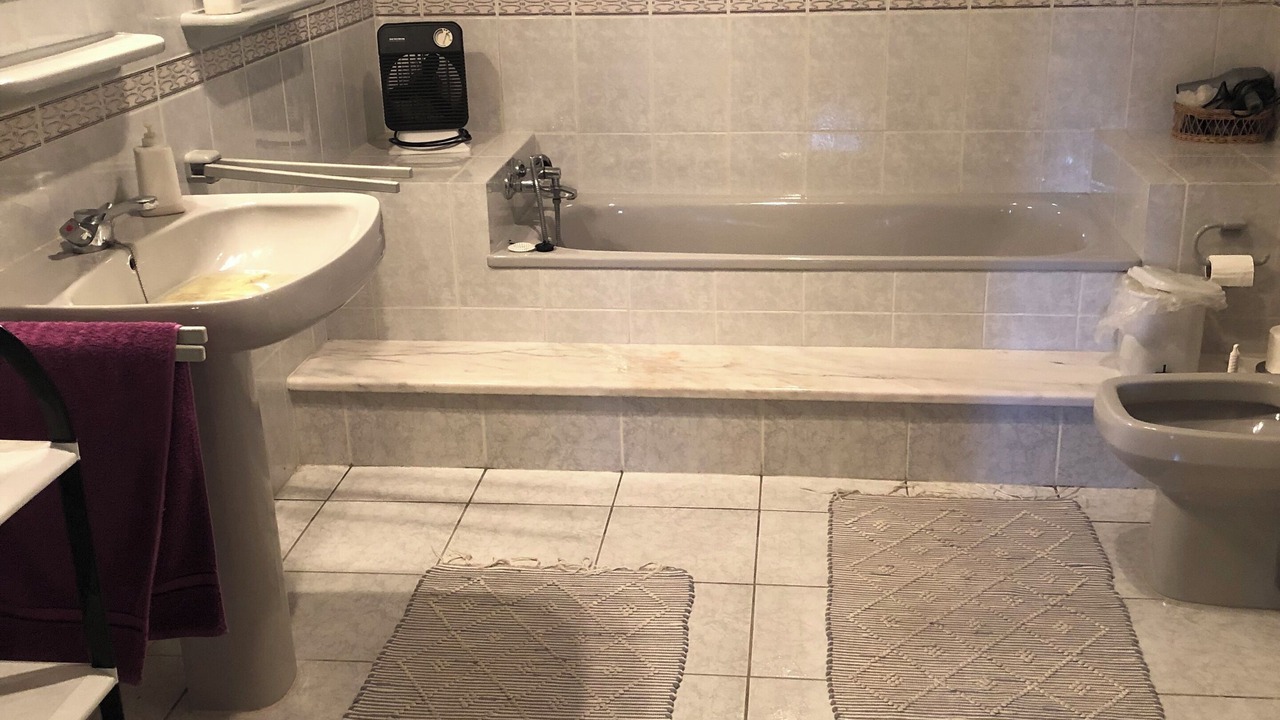 Photo of Bathroom in Casal dos Secos
