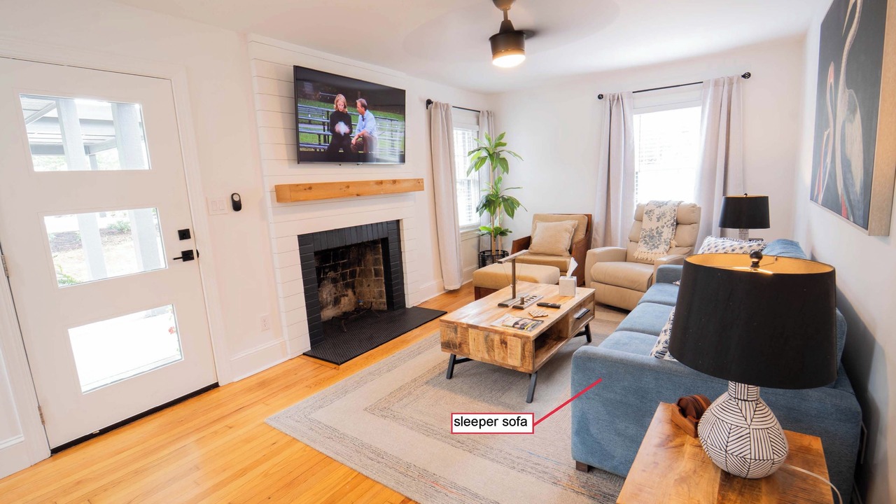 Photo of Livingroom in Clarksville