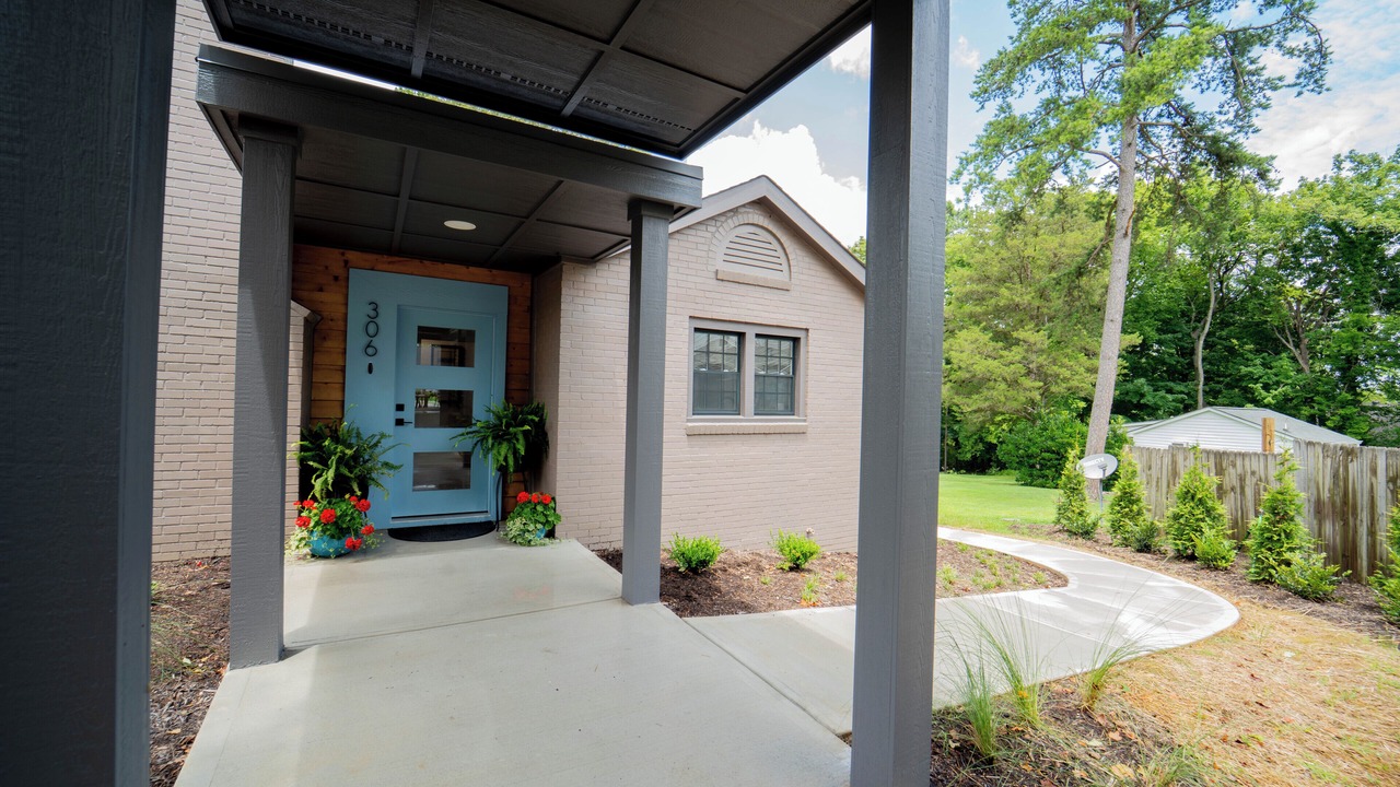 Photo of Outdoor in Clarksville