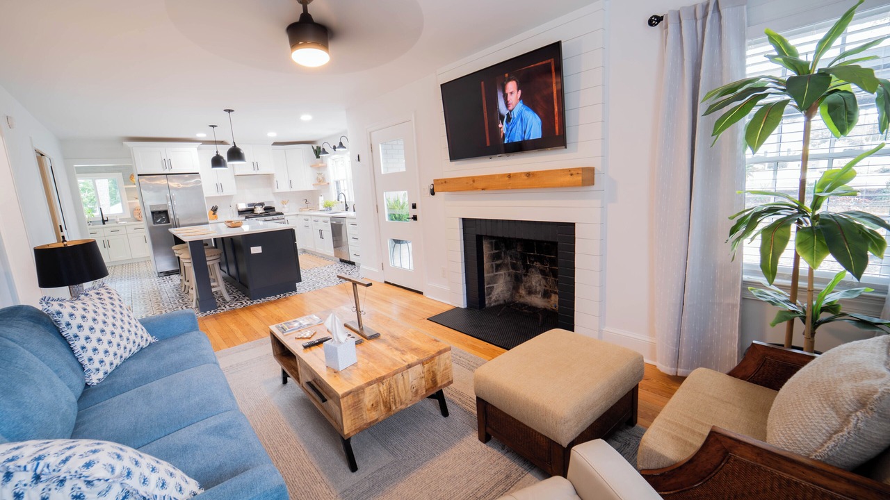 Photo of Livingroom in Clarksville