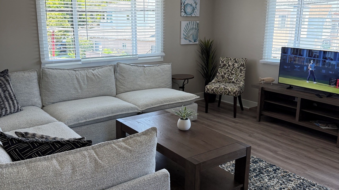 Photo of Livingroom in Old Towne