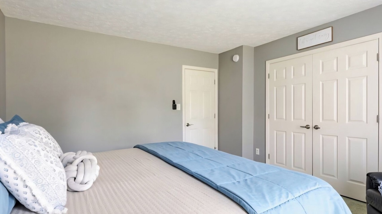 Photo of Bedroom in Historic Montford