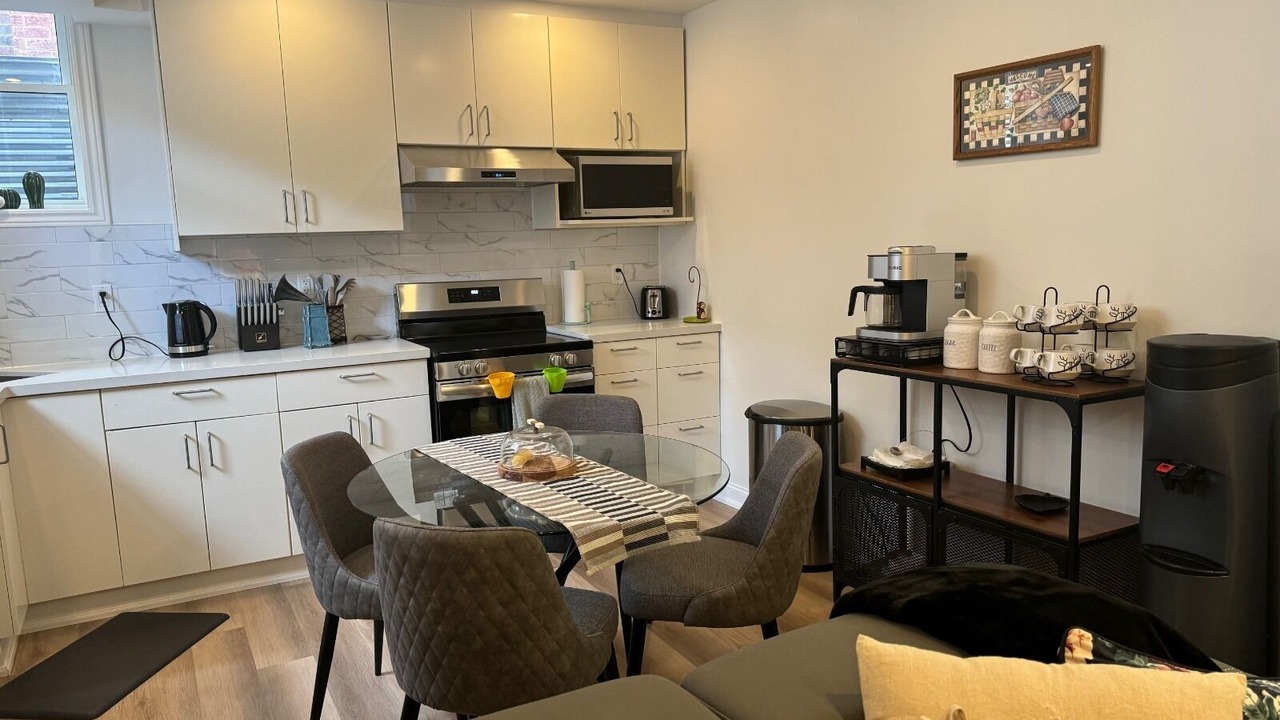 Photo of Kitchen in Halton Regional Municipality