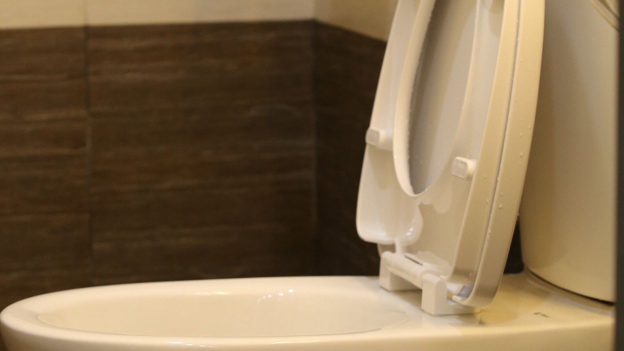Photo of Bathroom in Old Quarter