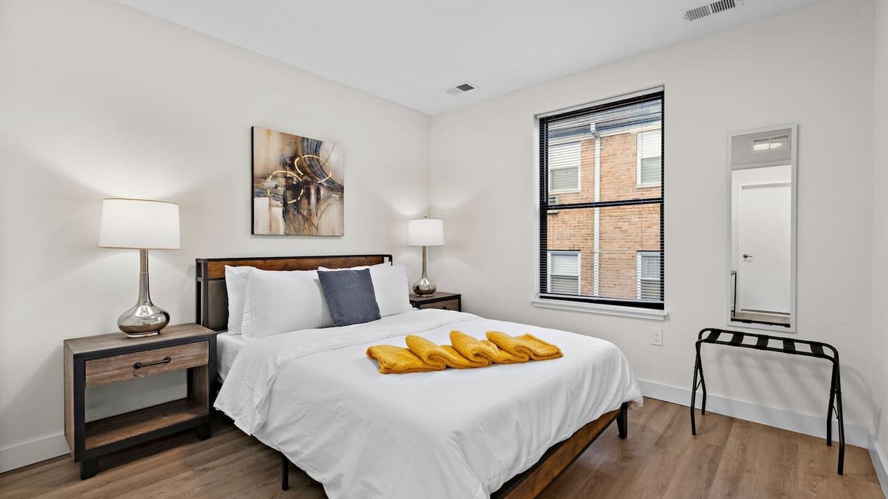 Photo of Bedroom in Orange