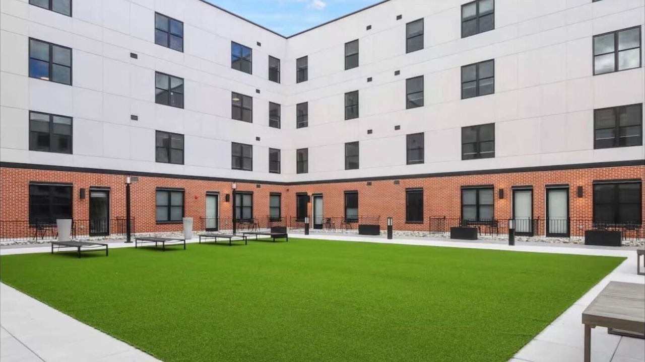 Photo of Outdoor in Orange