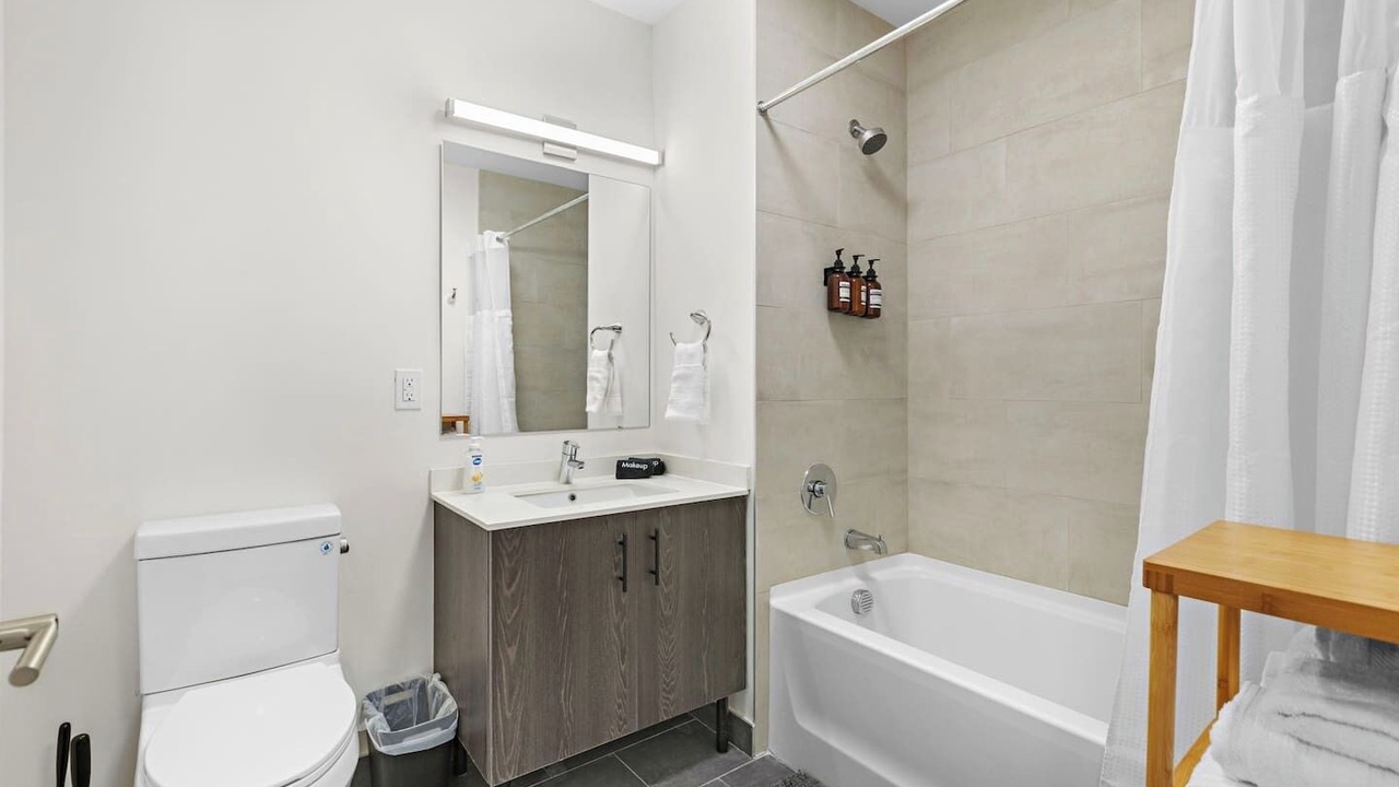 Photo of Bathroom in Orange