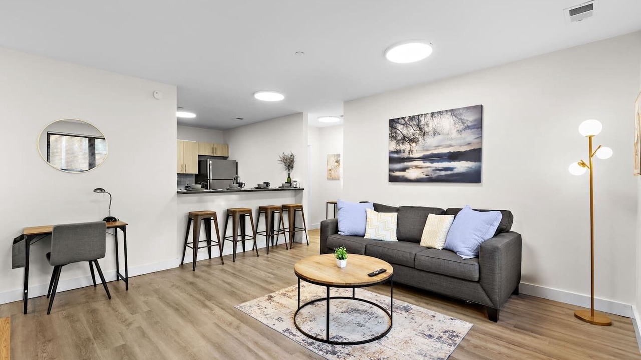 Photo of Livingroom in Orange
