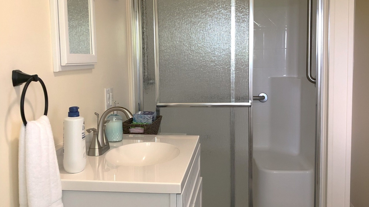 Photo of Bathroom in Woodlawn