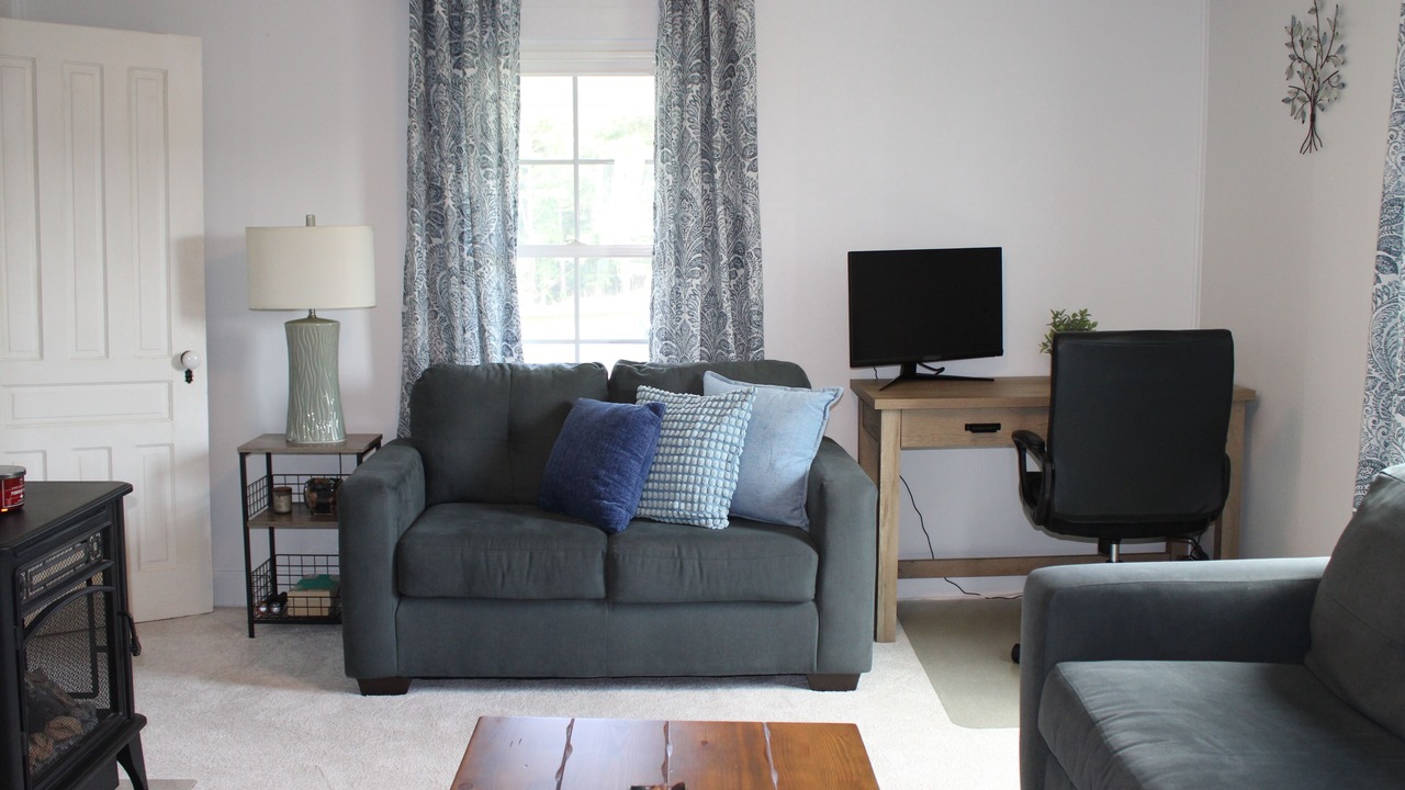 Photo of Livingroom in Woodlawn