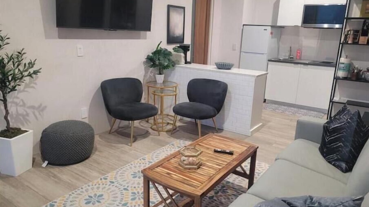 Photo of Livingroom in Western Malibu