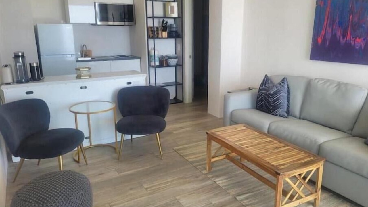 Photo of Livingroom in Western Malibu