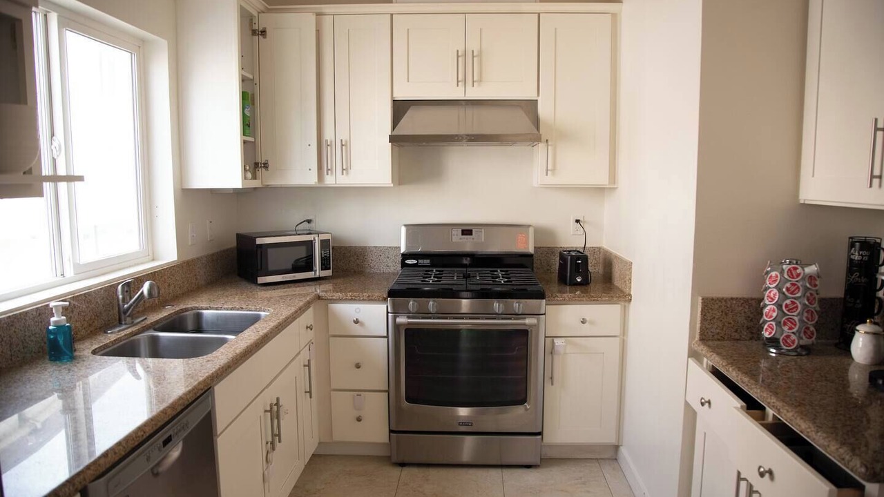 Photo of Kitchen in Corona