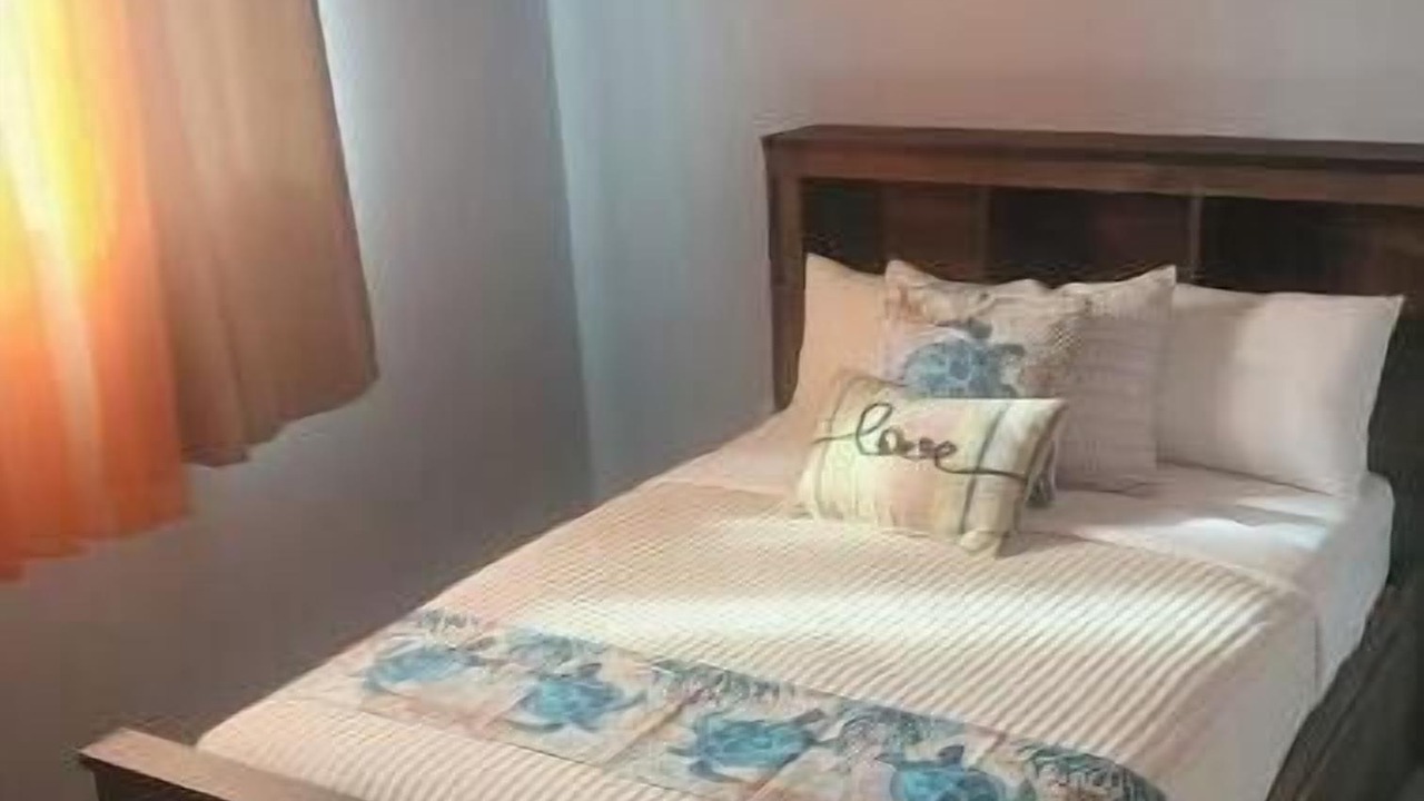 Photo of Bedroom in Nassau