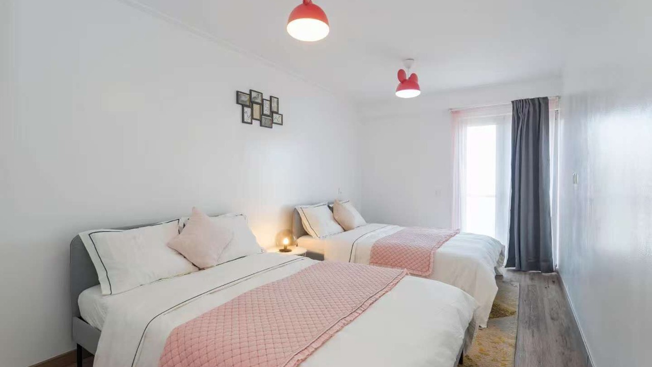 Photo of Bedroom in Olivais