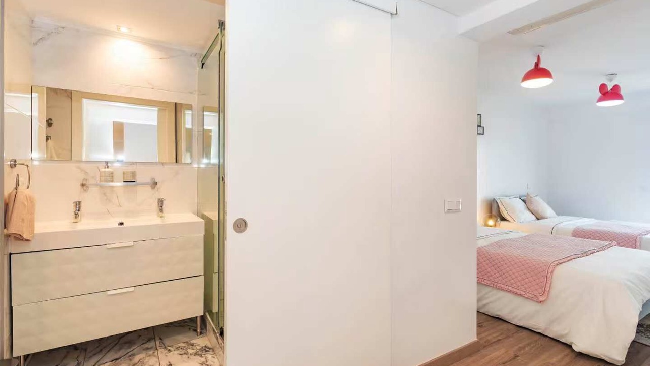 Photo of Bathroom in Olivais