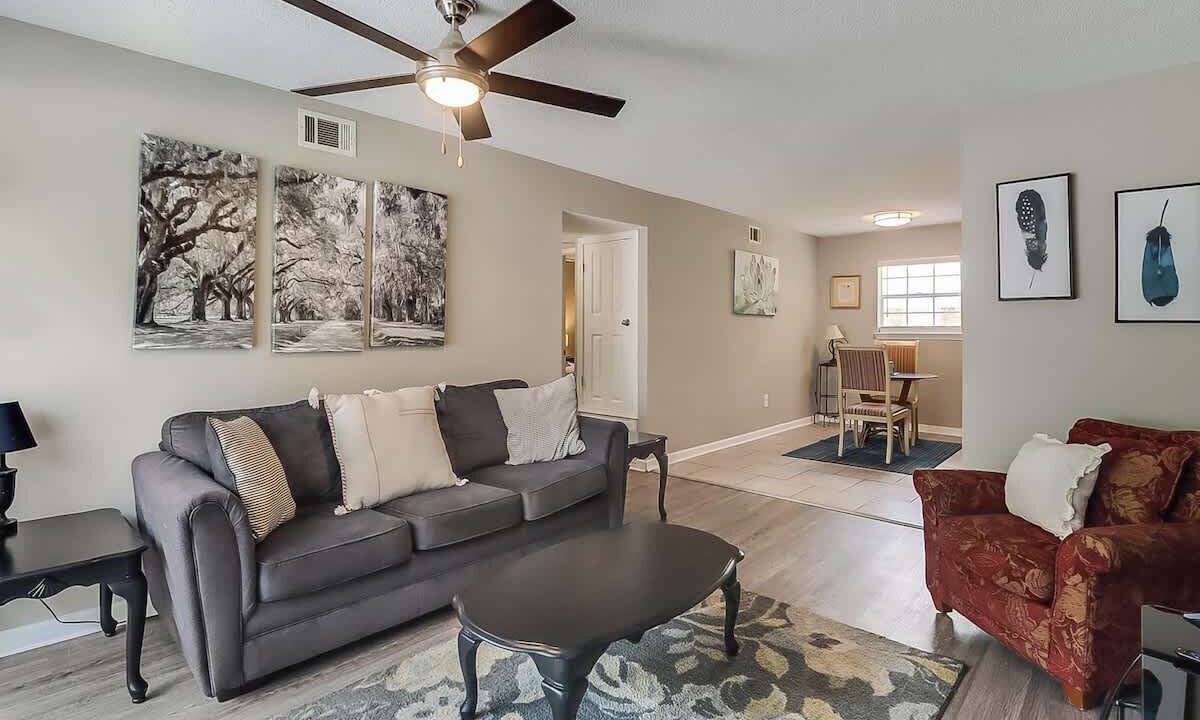 Photo of Livingroom in Pascagoula