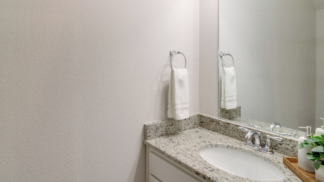 Photo of Bathroom in Pine Forest