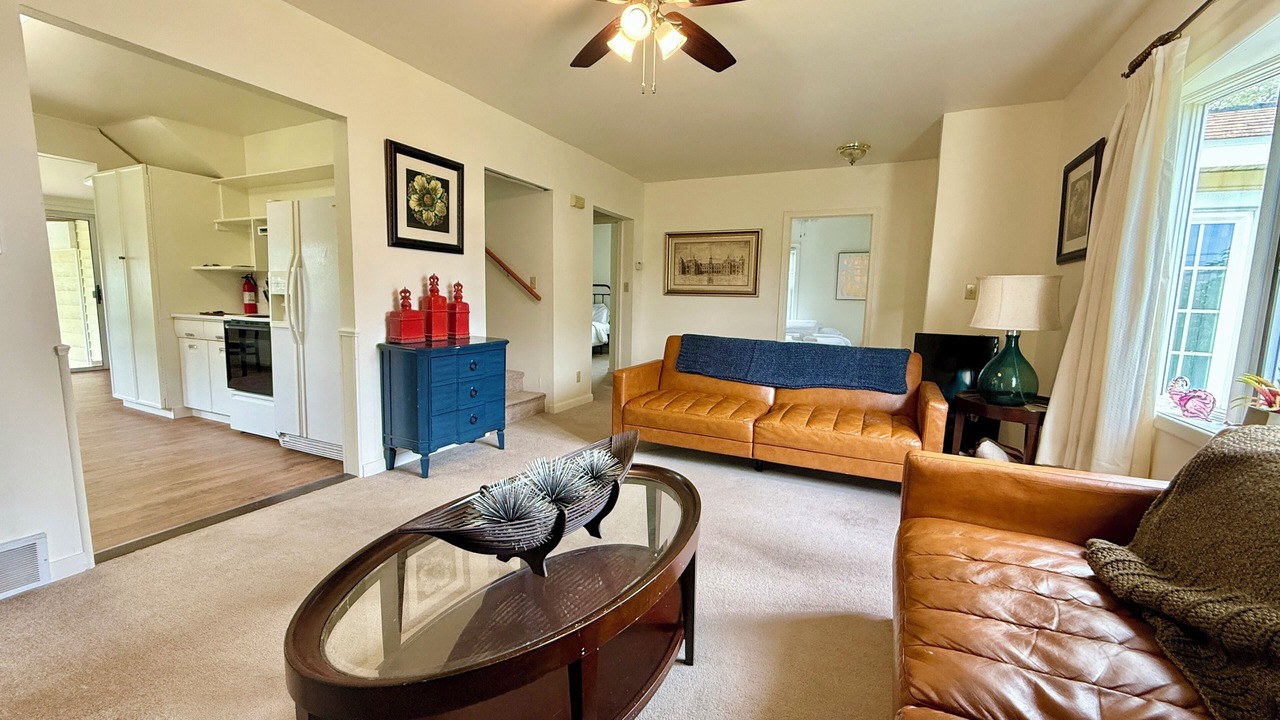 Photo of Livingroom in Green Acres