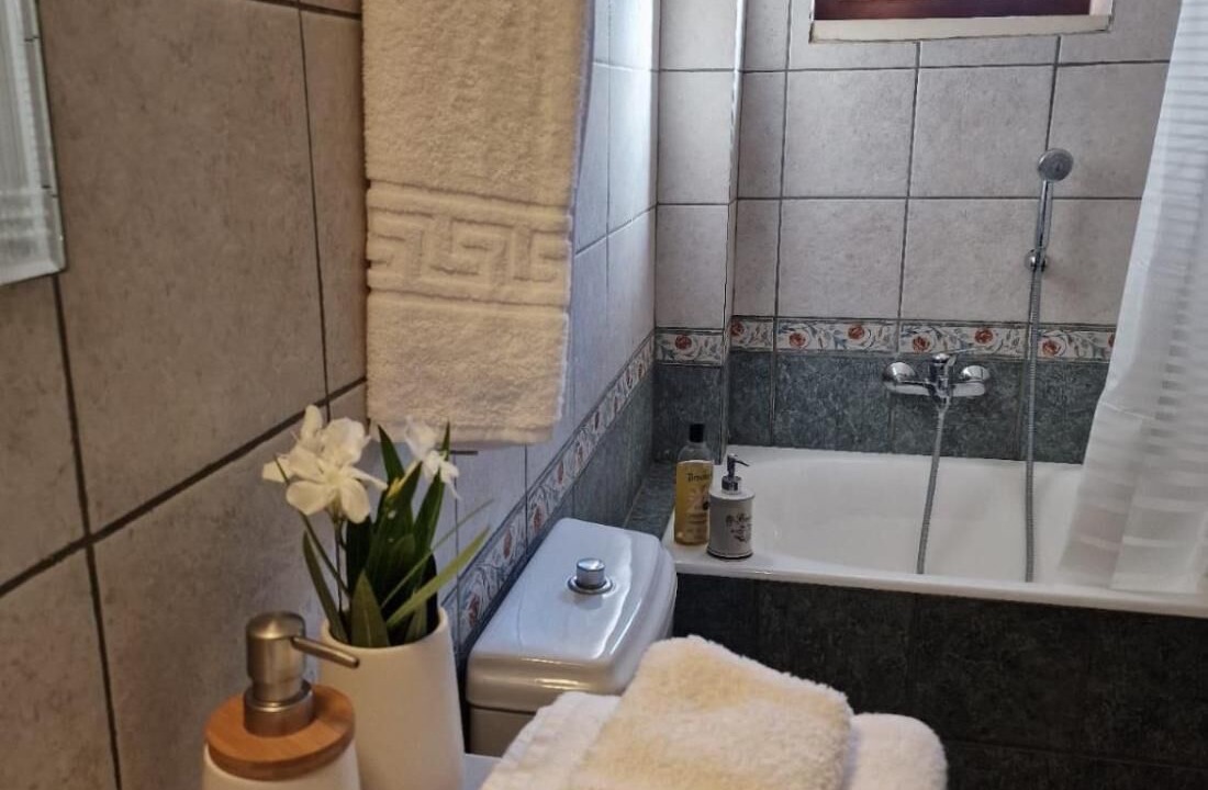 Photo of Bathroom in Douliana