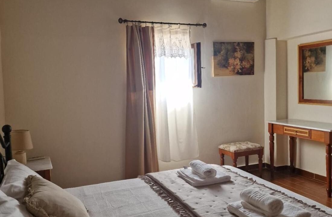 Photo of Bedroom in Douliana