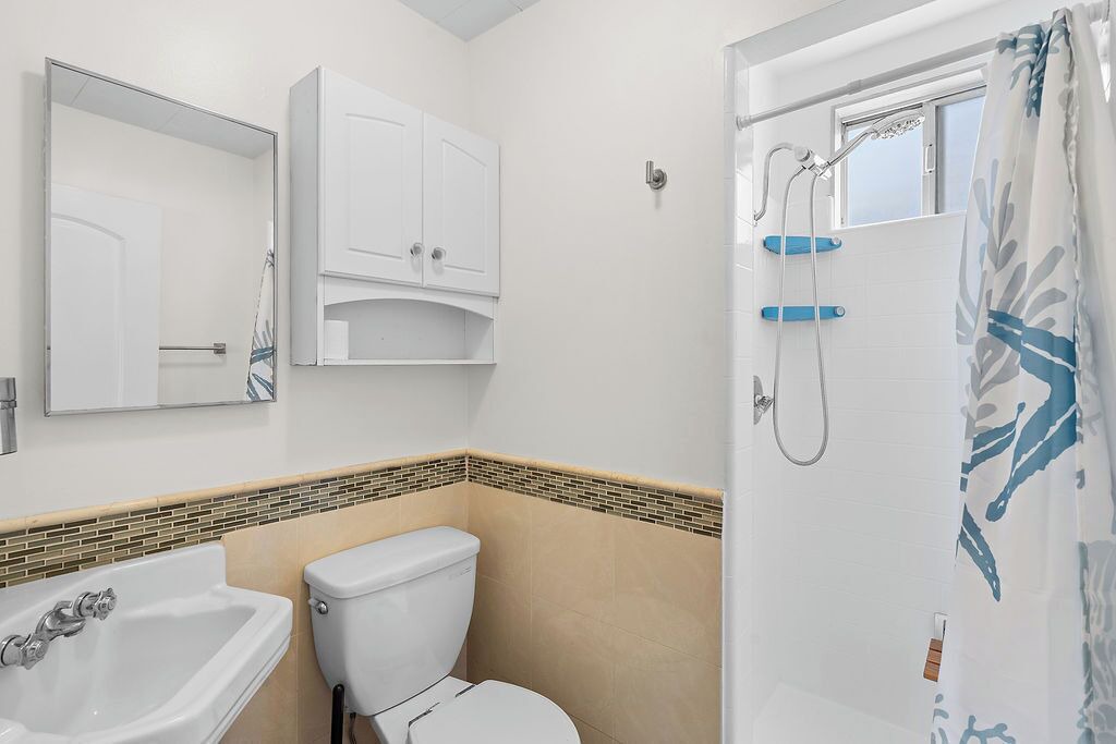 Photo of Bathroom in Sunset Beach