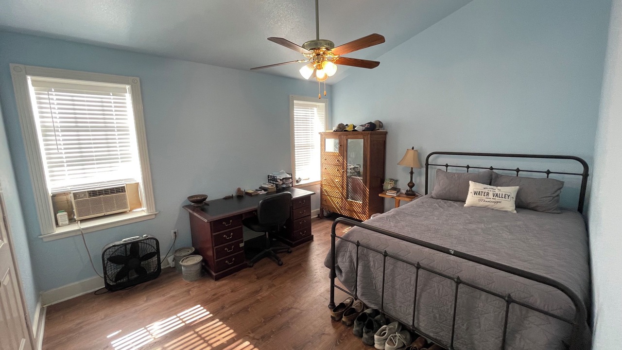 Photo of Bedroom in Water Valley