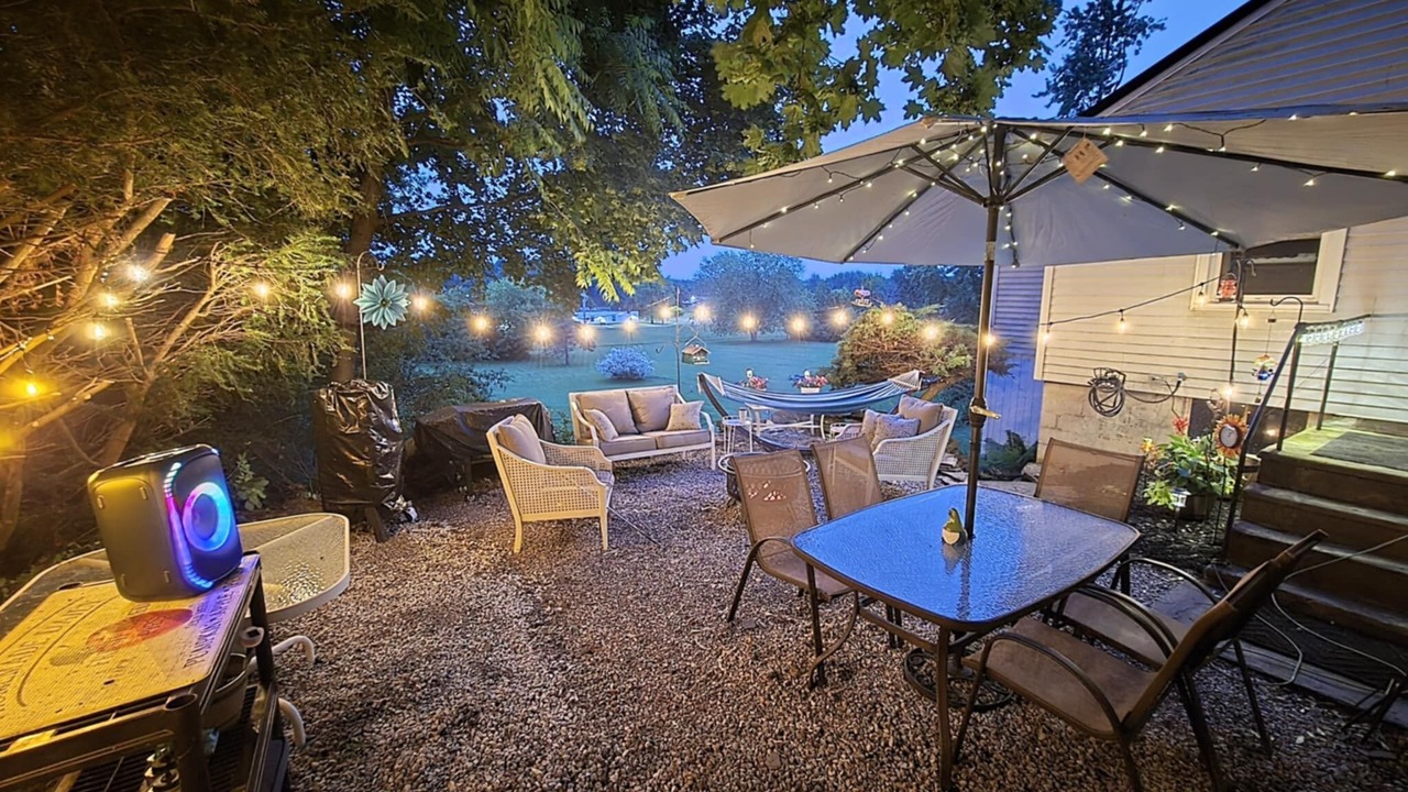 Photo of Outdoor in Cayuga