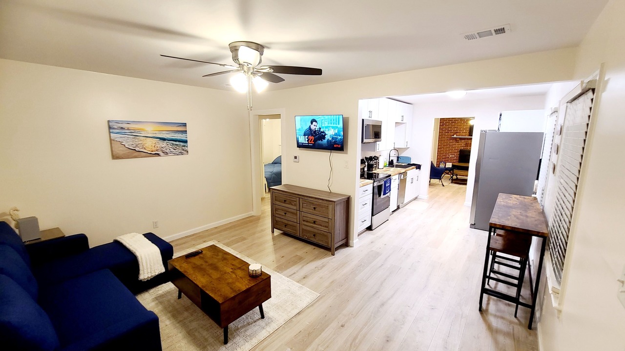 Photo of Livingroom in West Pensacola