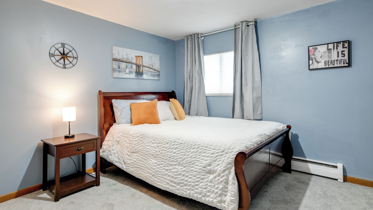 Photo of Bedroom in Amherst