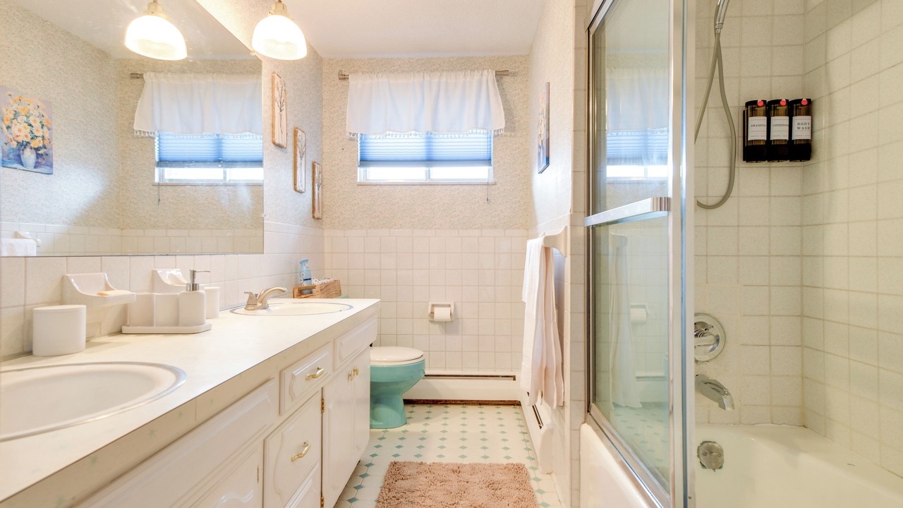 Photo of Bathroom in Amherst