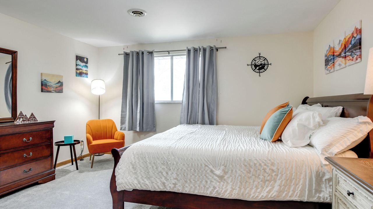 Photo of Bedroom in Amherst