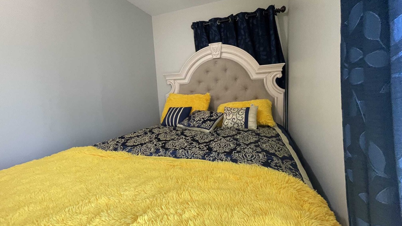 Photo of Bedroom in Orchard Park