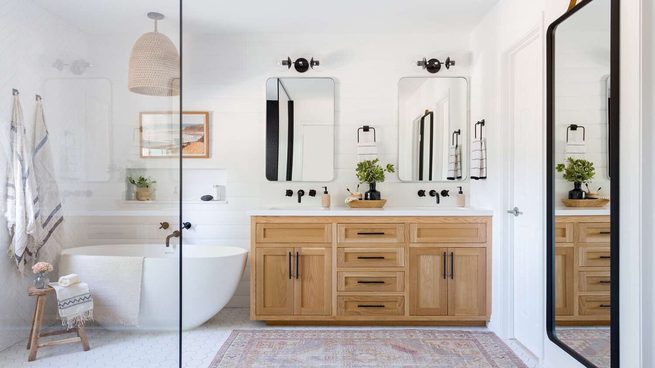 Photo of Bathroom in The Roads