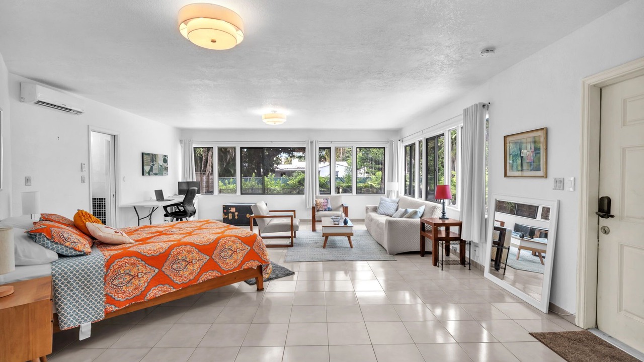 Photo of Bedroom in The Roads