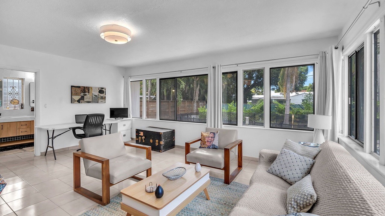 Photo of Livingroom in The Roads